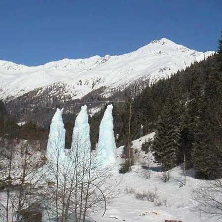 Daniela Mair Apartment *