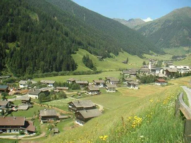 Daniela Mair Apartamento *